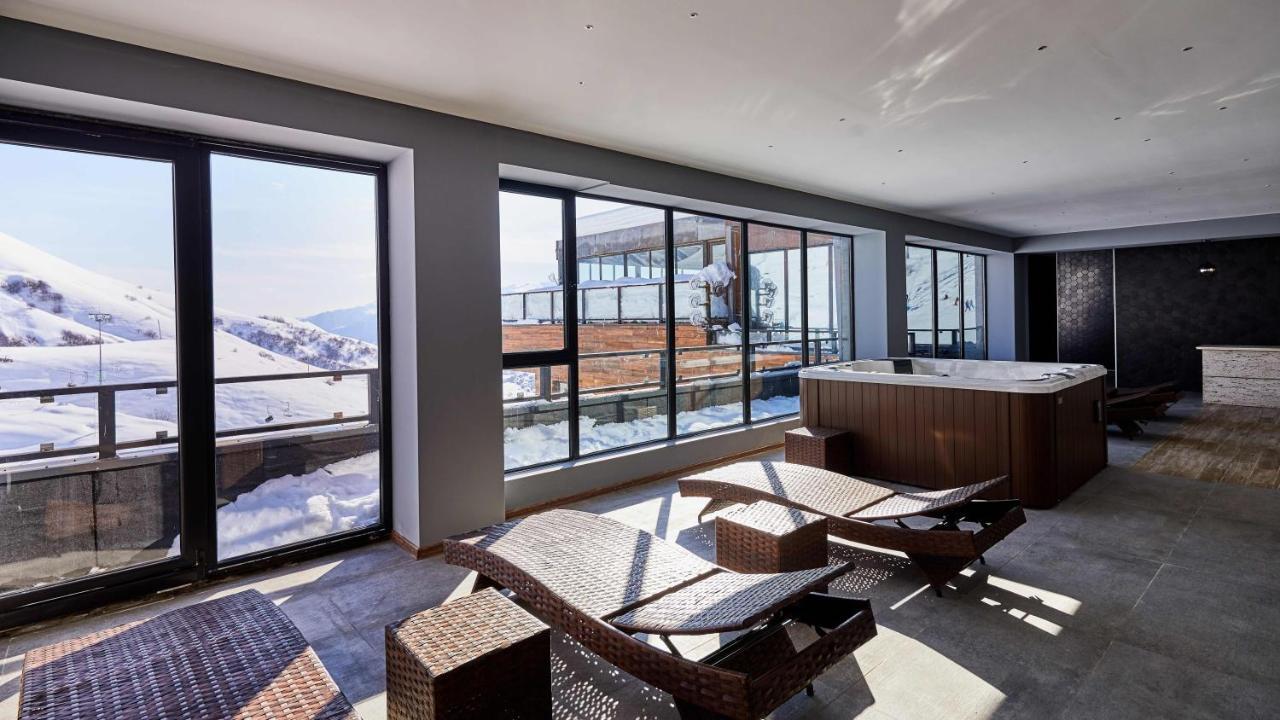 Ski Point Apartment Gudauri Bagian luar foto